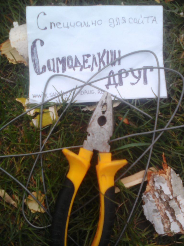 Построить теплицу из жердей